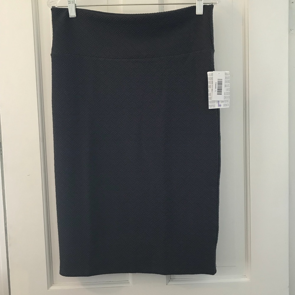 Cassie Soft textured pencil skirt